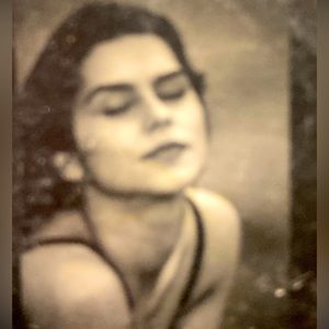 Meet your Posher, Maria